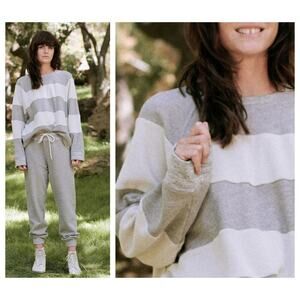 THE GREAT. The Reverse Stripe Slouch Sweatshirt in Varsity Grey Size 0